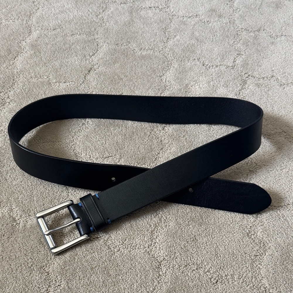 New Gap Men's Black Leather Belt w Blue Stitching Sz 34